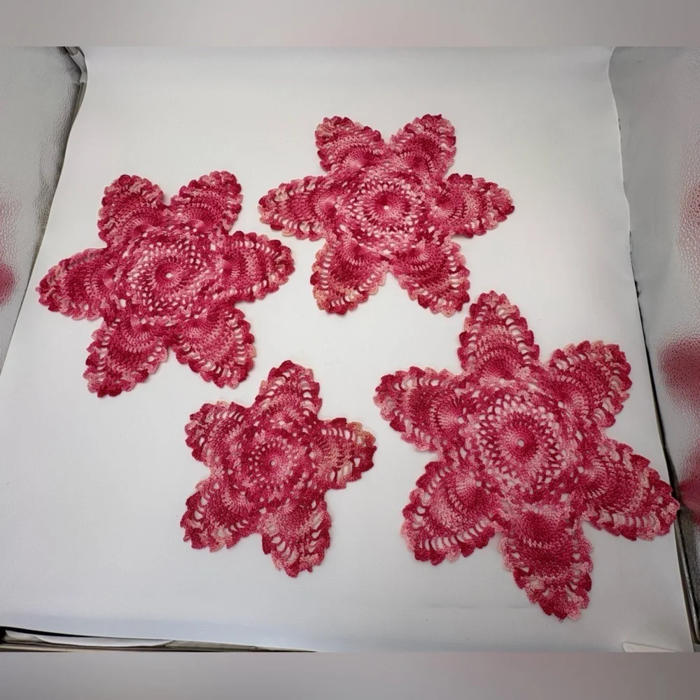 Vintage Handmade Pink and White Star Crochet Doilies 3 Large and 1 Small